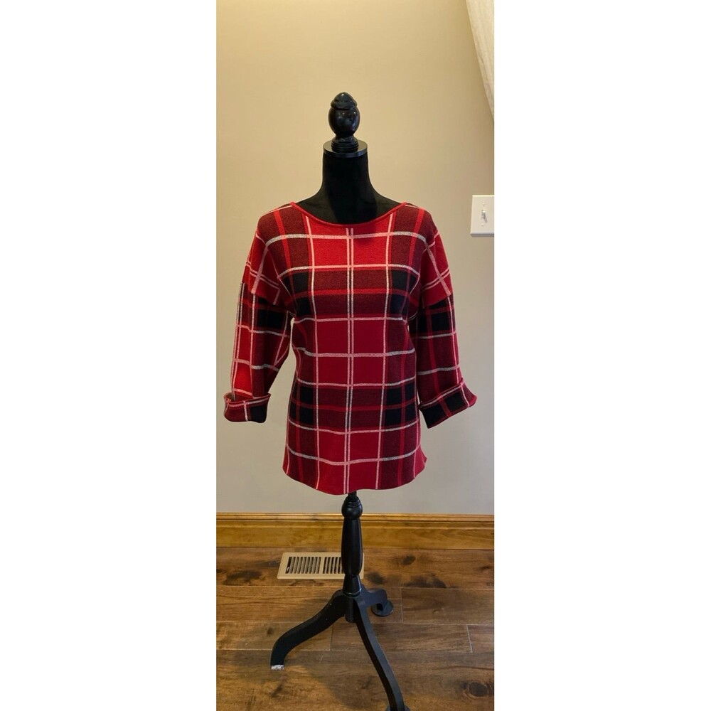 Tahari Women’s Blouse Top Size XL Red Plaid‎ 3/4 Cuffed Sleeve Warm Stylish